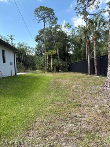2524 64th AVE NE, Naples, FL 34120