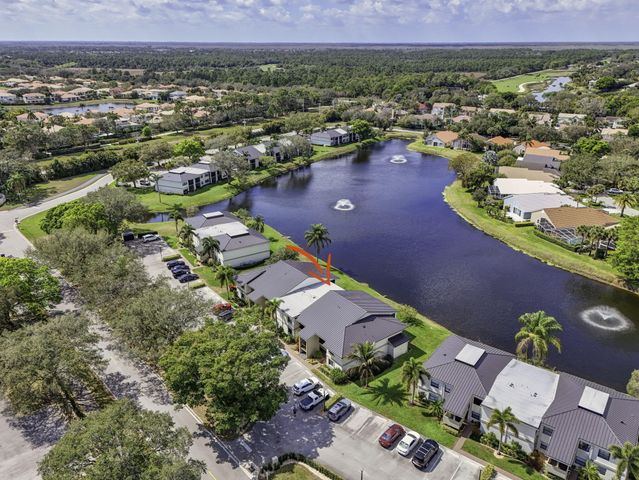 12871 Briarlake Drive 203, Palm Beach Gardens, FL 33418