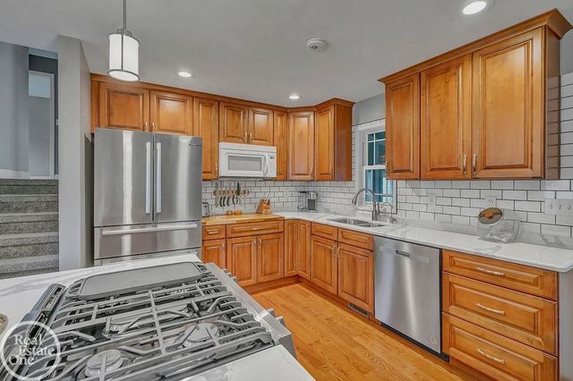 8051 Logana Road, Greenwood Twp, MI 48006