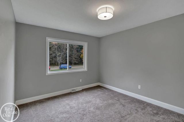 8051 Logana Road, Greenwood Twp, MI 48006