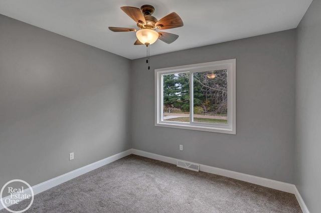 8051 Logana Road, Greenwood Twp, MI 48006
