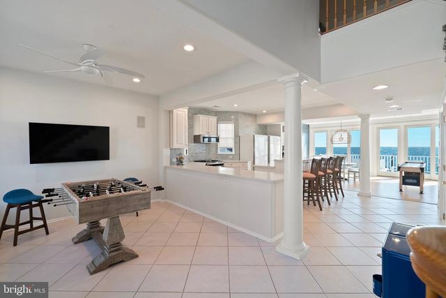 8 JIBSAIL DR, Bayville, NJ 08721