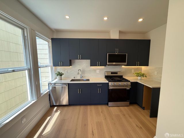 38 Bernard Street, San Francisco, CA 94133