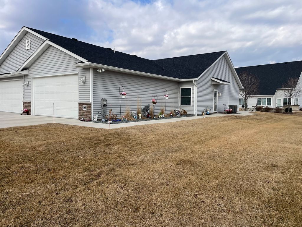 Address unavailable.