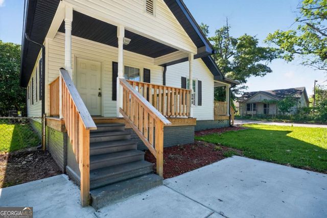 202 Park Street, Griffin, GA 30223