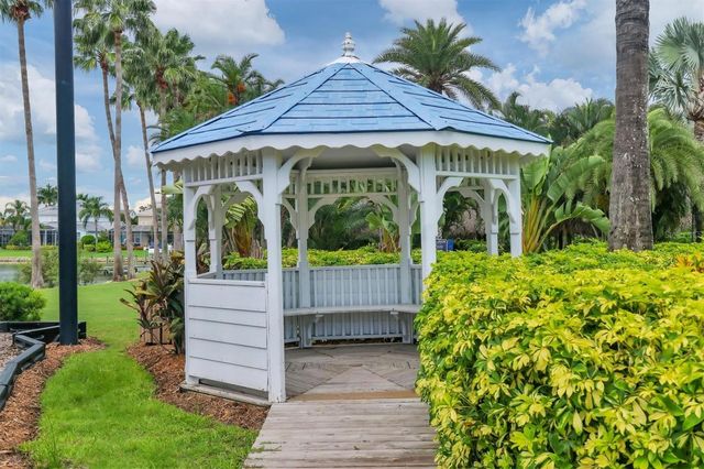5318 GOLDEN ISLES DRIVE, Apollo Beach, FL 33572