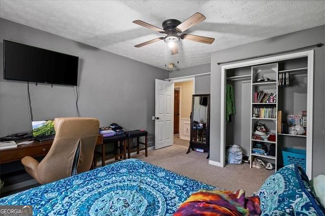 16 Windsor Way, Newnan, GA 30263