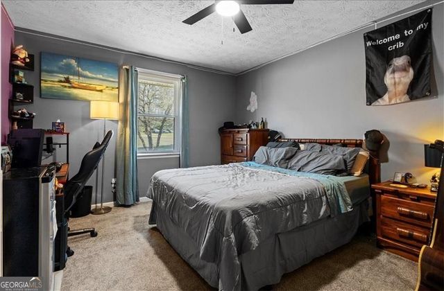 16 Windsor Way, Newnan, GA 30263