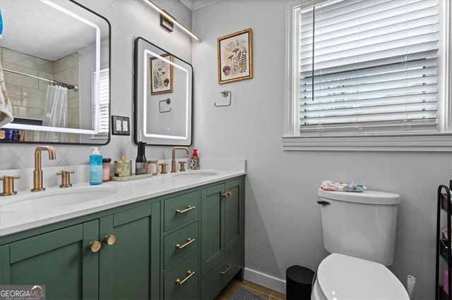 16 Windsor Way, Newnan, GA 30263