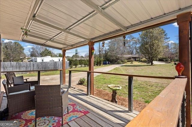 16 Windsor Way, Newnan, GA 30263