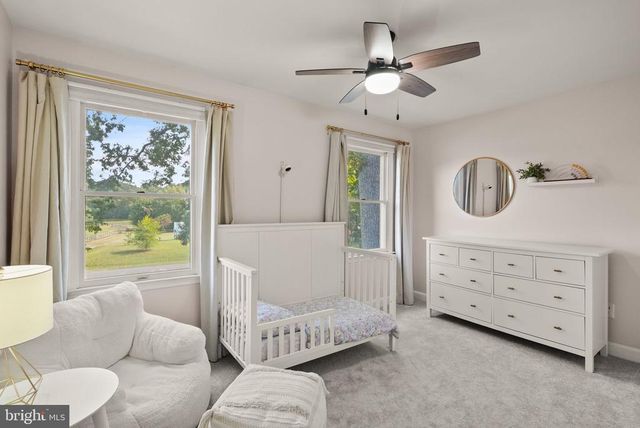 7729 PICCADILLY DR, Warrenton, VA 20186