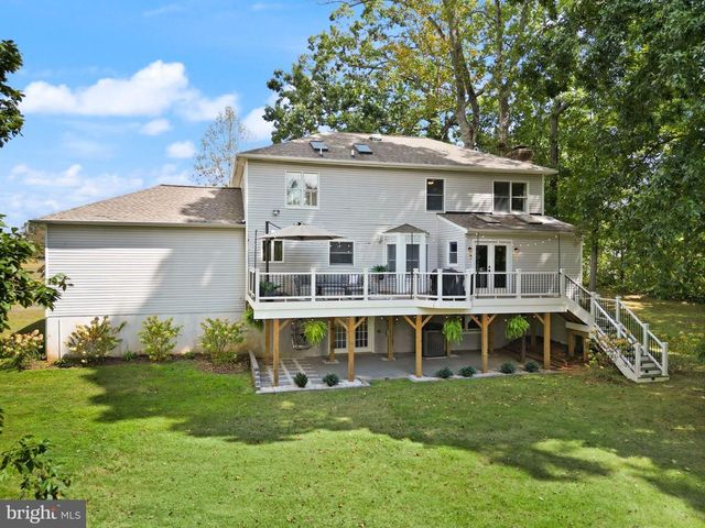 7729 PICCADILLY DR, Warrenton, VA 20186