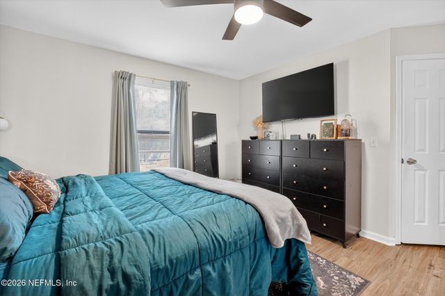 1943 HUNTERS TRACE Circle, Middleburg, FL 32068