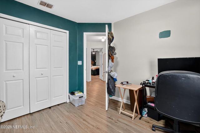 1943 HUNTERS TRACE Circle, Middleburg, FL 32068