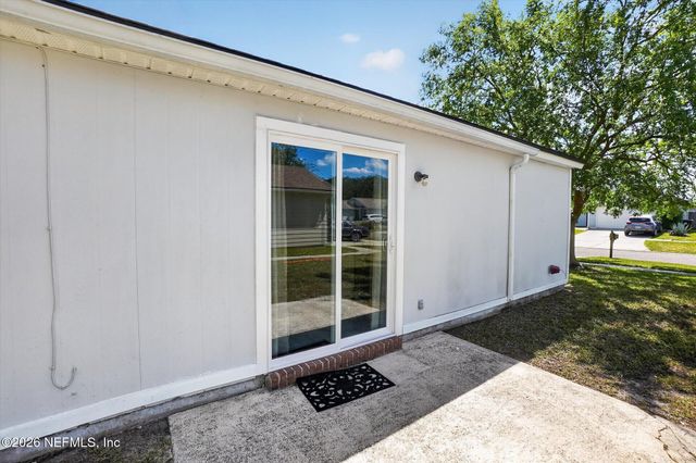 1943 HUNTERS TRACE Circle, Middleburg, FL 32068