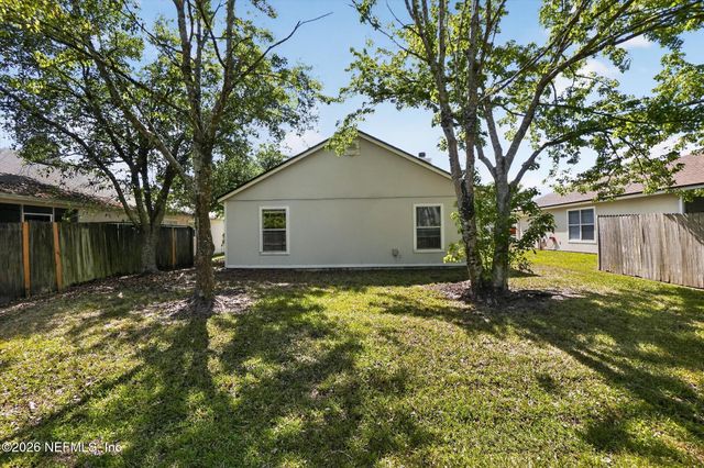 1943 HUNTERS TRACE Circle, Middleburg, FL 32068