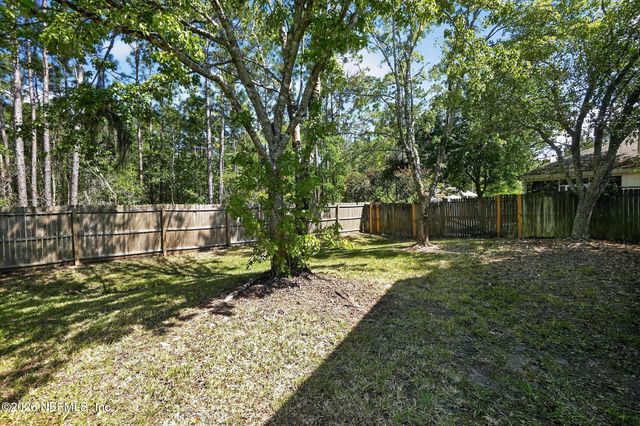 1943 HUNTERS TRACE Circle, Middleburg, FL 32068