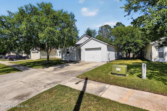 1943 HUNTERS TRACE Circle, Middleburg, FL 32068