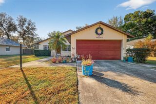 40007 PARKINSONIA STREET, Lady Lake, FL 32159