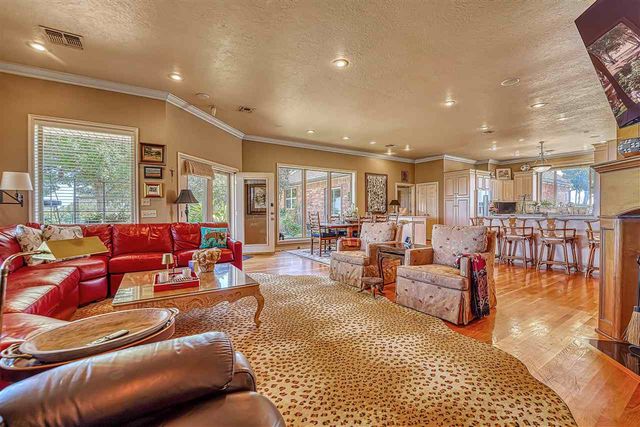 610 NE Flowermound Rd, Lawton, OK 73507