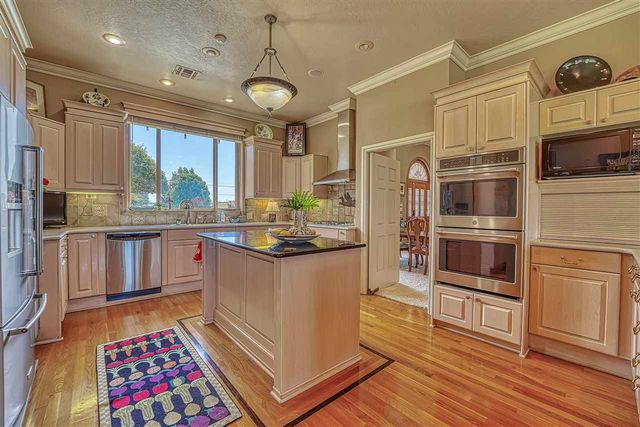 610 NE Flowermound Rd, Lawton, OK 73507