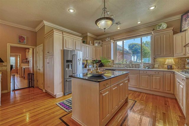 610 NE Flowermound Rd, Lawton, OK 73507