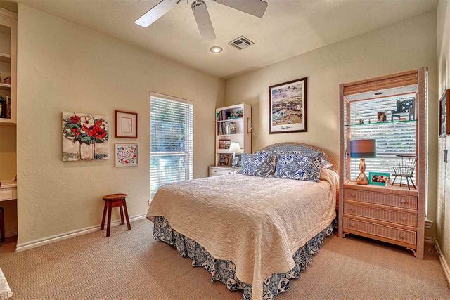 610 NE Flowermound Rd, Lawton, OK 73507