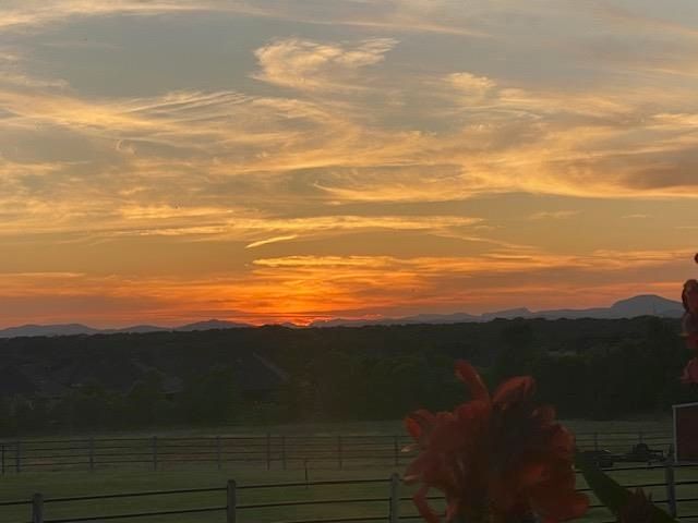 610 NE Flowermound Rd, Lawton, OK 73507