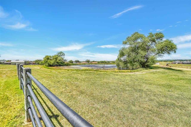 610 NE Flowermound Rd, Lawton, OK 73507