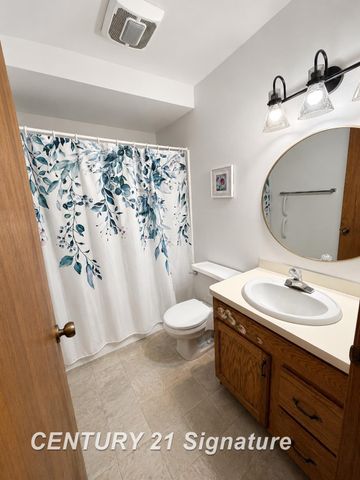 1521 Pheasant Ridge Drive, Midland, MI 48640