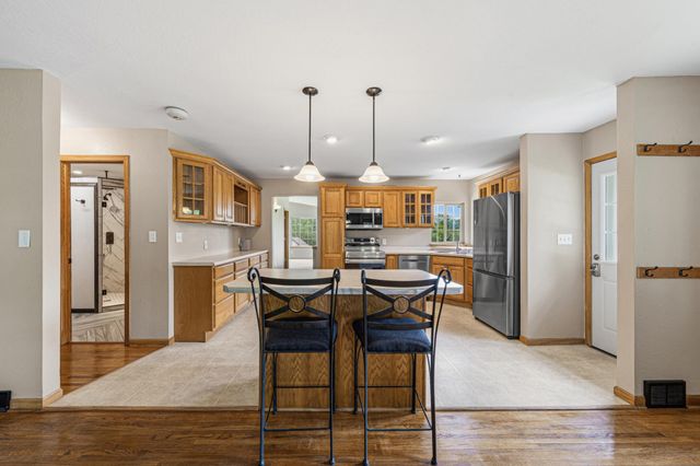 913 Western Avenue NW, Faribault, MN 55021