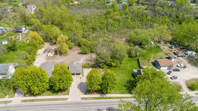913 Western Avenue NW, Faribault, MN 55021