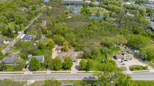 913 Western Avenue NW, Faribault, MN 55021