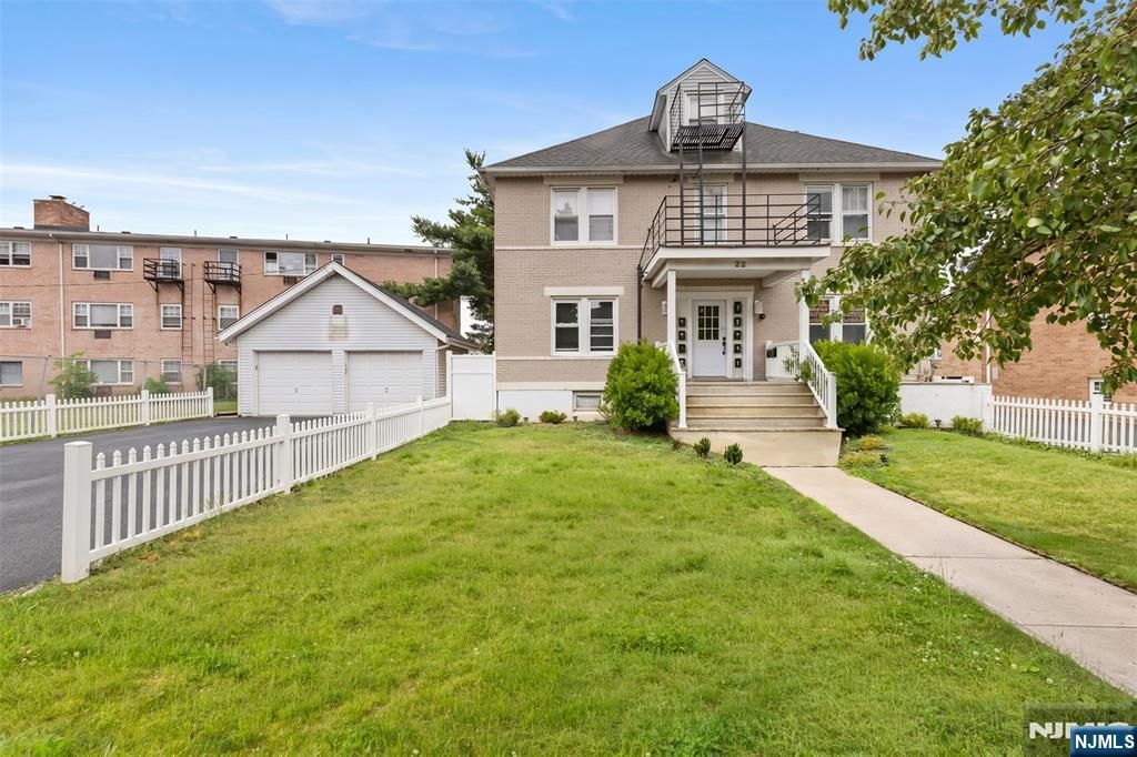 22 Quackenbush Avenue, Dumont, NJ 07628