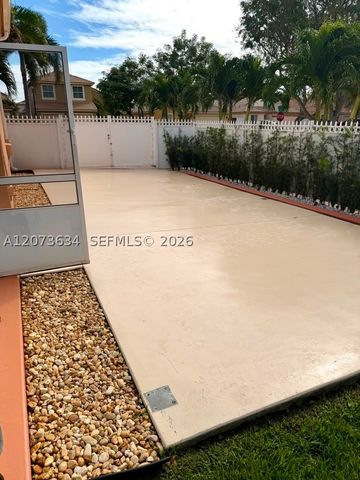 23706 SW 108th Pl, Homestead, FL 33032