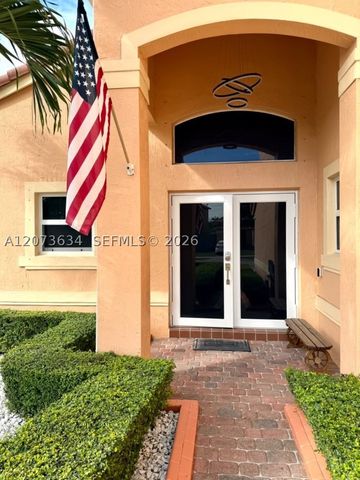 23706 SW 108th Pl, Homestead, FL 33032