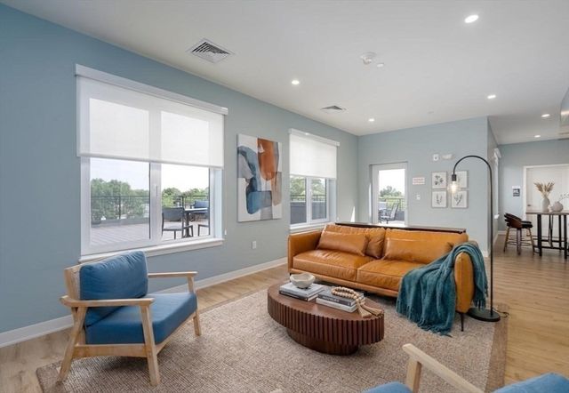 500 Talbot Ave 403, Boston, MA 02124