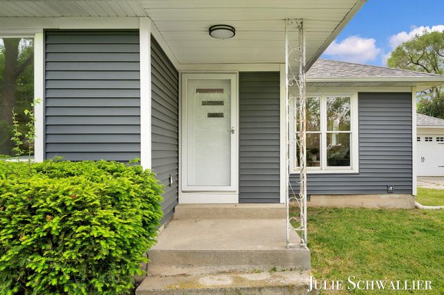 4300 Fuller Avenue SE, Grand Rapids, MI 49508