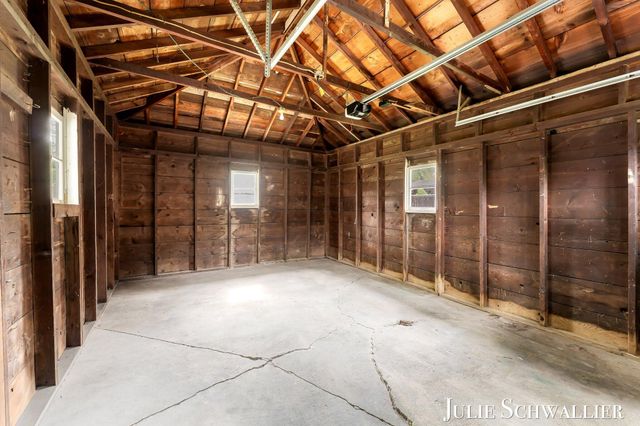 4300 Fuller Avenue SE, Grand Rapids, MI 49508