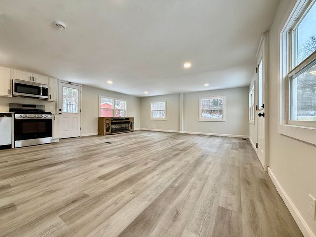 201 Parade Road, Meredith, NH 03253