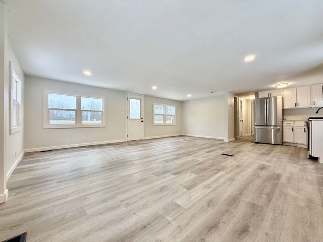 201 Parade Road, Meredith, NH 03253