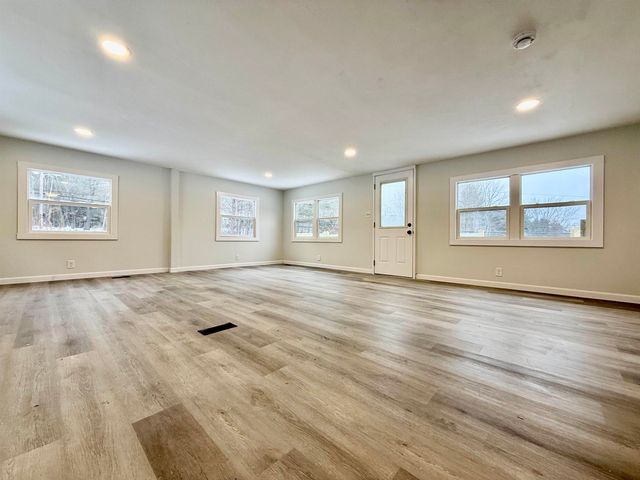 201 Parade Road, Meredith, NH 03253