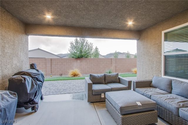 376 Desoto Falls Street, Indian Springs, NV 89018