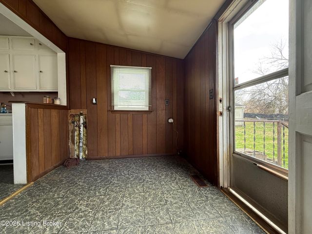 608 N Hite Ave, Louisville, KY 40206