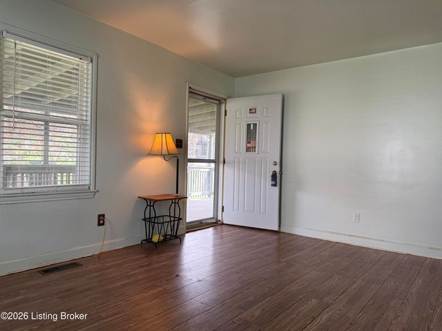 608 N Hite Ave, Louisville, KY 40206