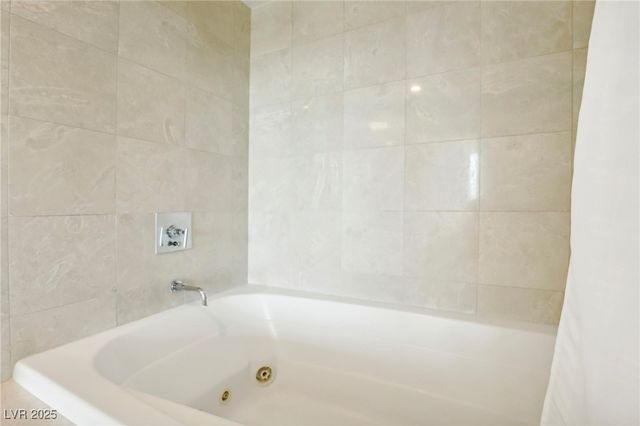 322 Karen Avenue 206, Las Vegas, NV 89109