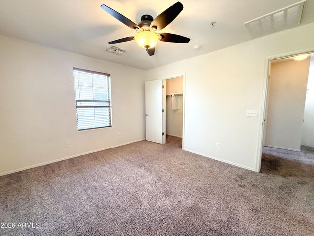 8198 W Groom Creek Road, Phoenix, AZ 85043