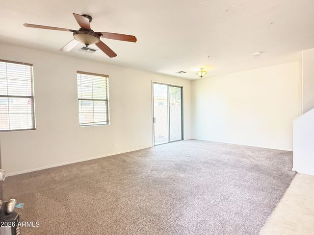 8198 W Groom Creek Road, Phoenix, AZ 85043