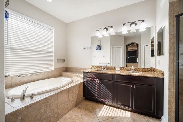 8522 WHITE POPLAR DRIVE, Riverview, FL 33578