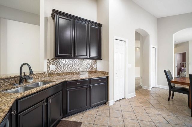 8522 WHITE POPLAR DRIVE, Riverview, FL 33578